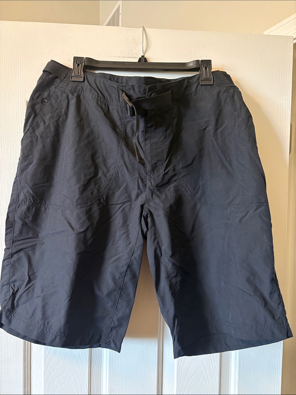 REI Black 100% Nylon Shorts size 16